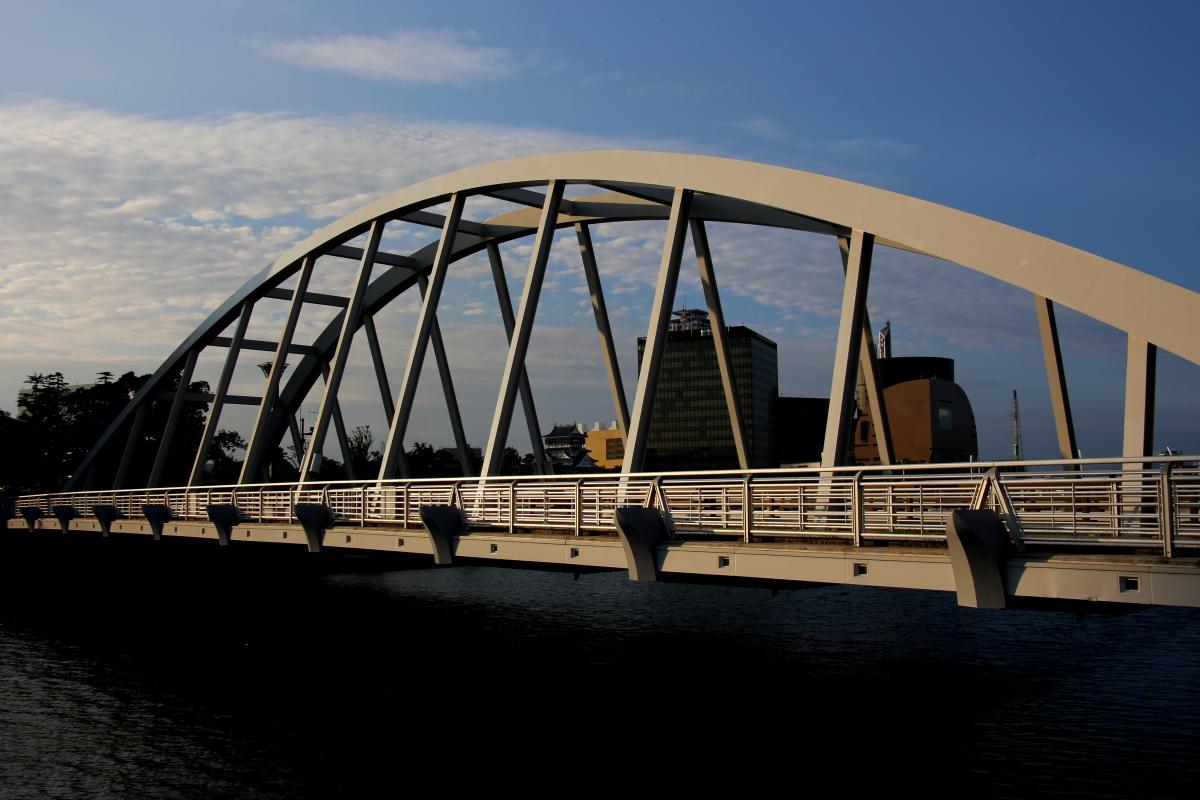 鉄の橋