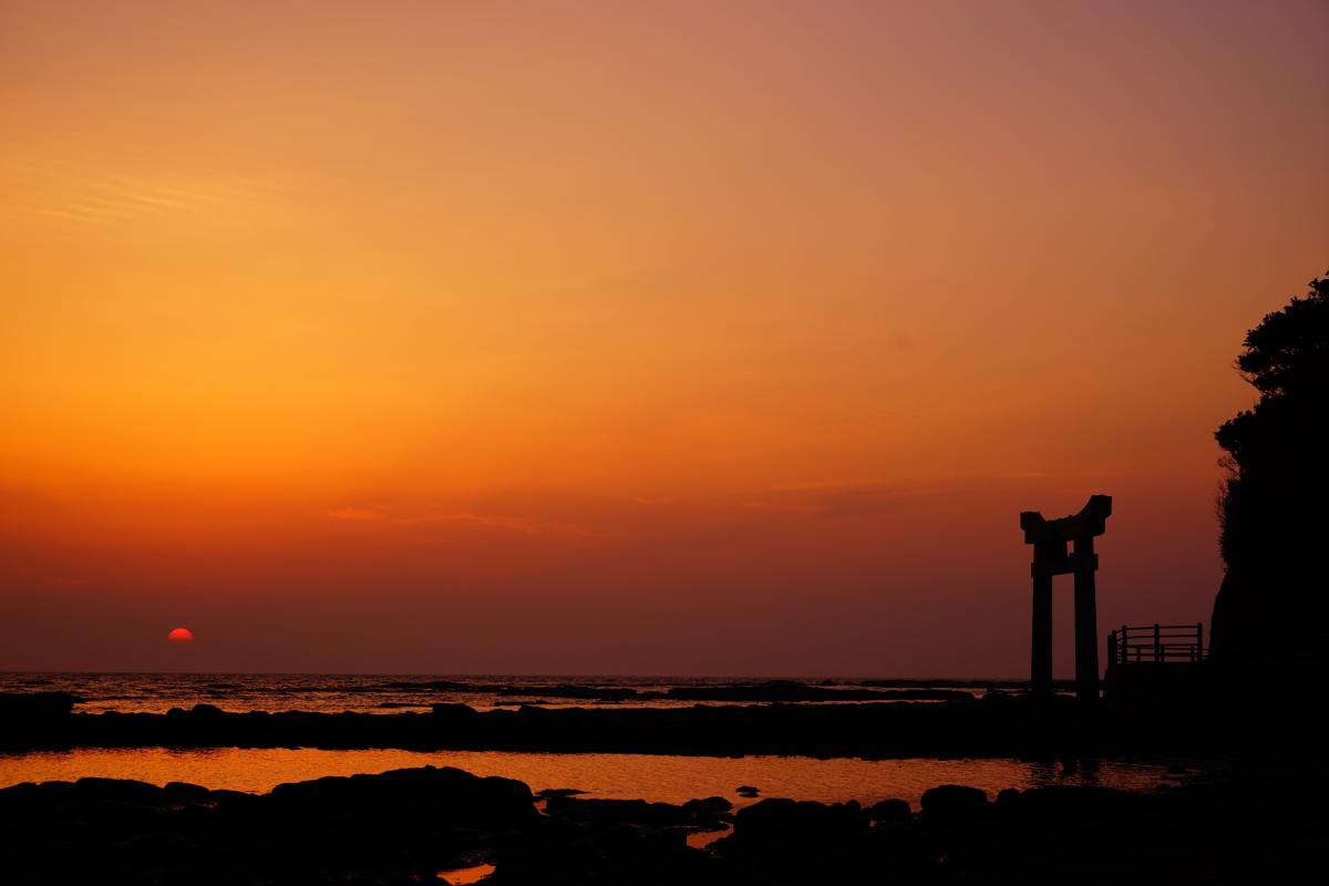 若松北海岸の夕景