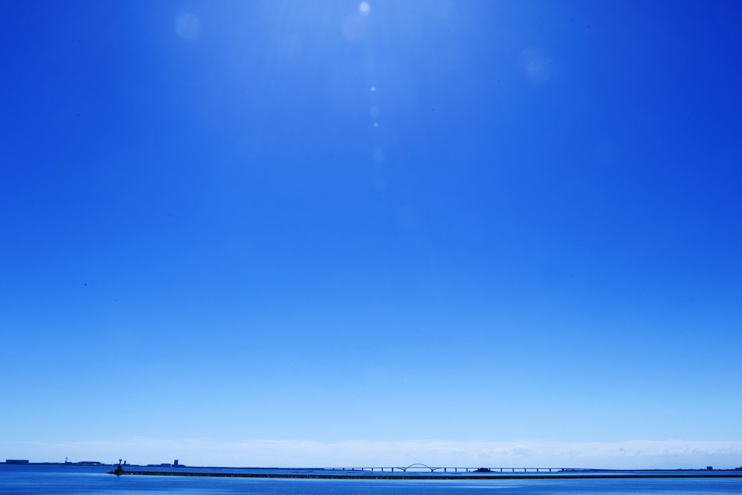 真夏の北九州空港と青空 常設展示室 北九州市 時と風の博物館