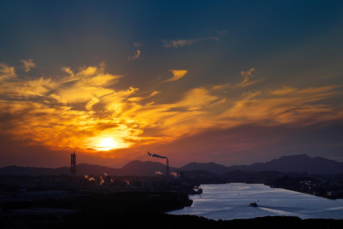 洞海湾の夕景