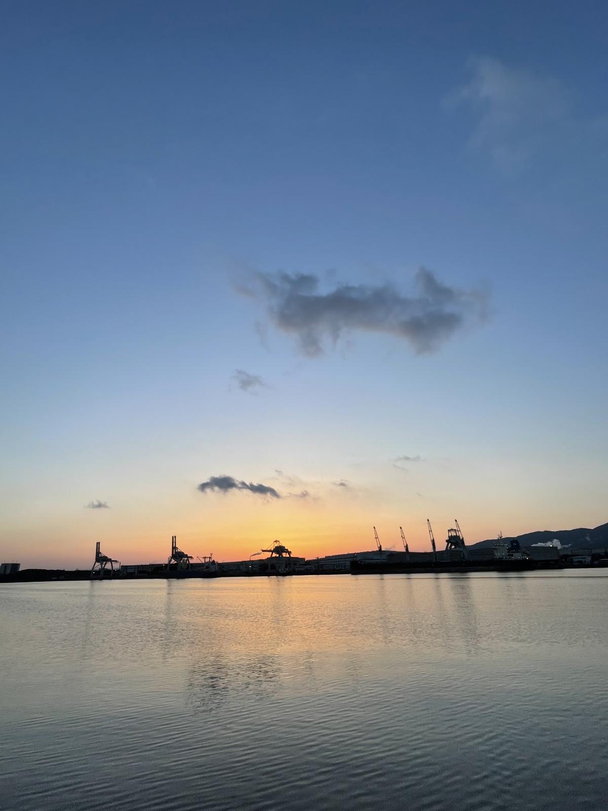 やっと夕陽に間に合った