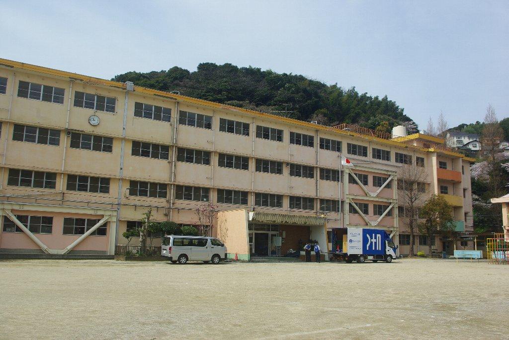 古前小学校