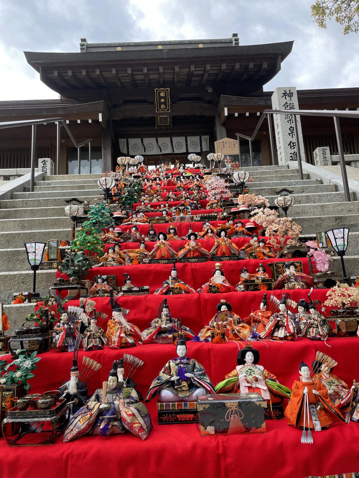 岡田宮の雛祭り