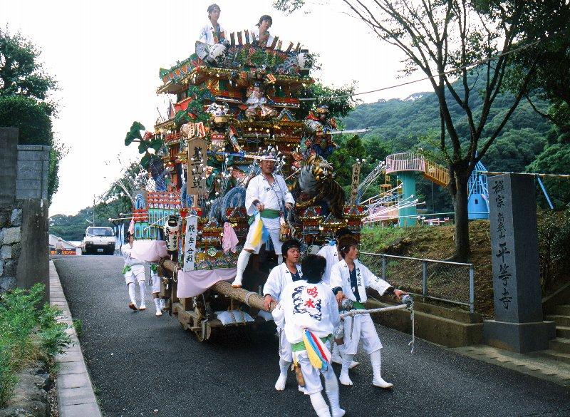 鳴水の山笠