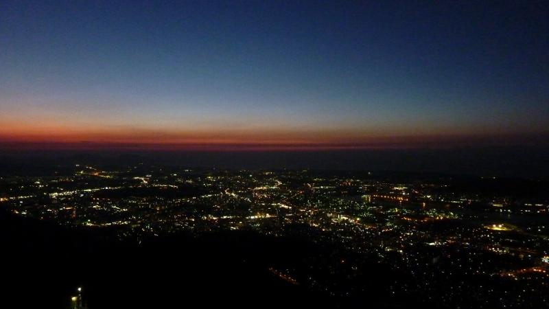 仲秋のお月見会での夜景