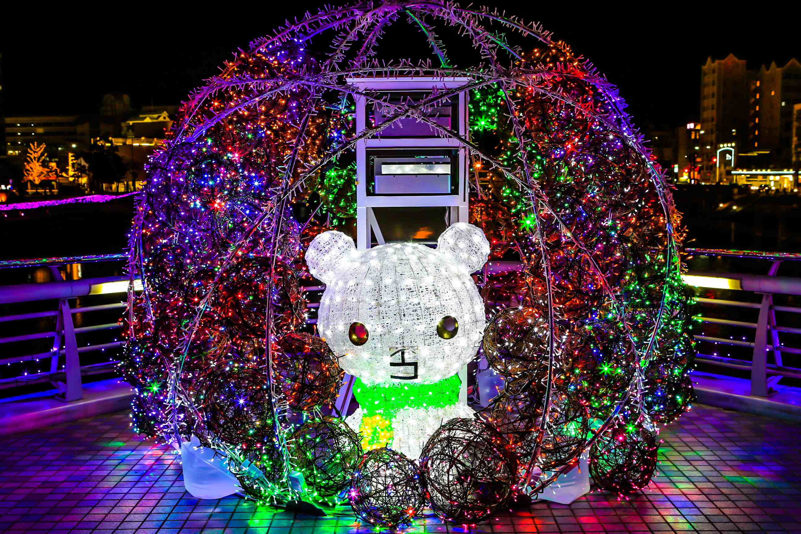 イルミネーション　トレインパネル イルミネーションライト 500球 ソーラーイルミネーション LED